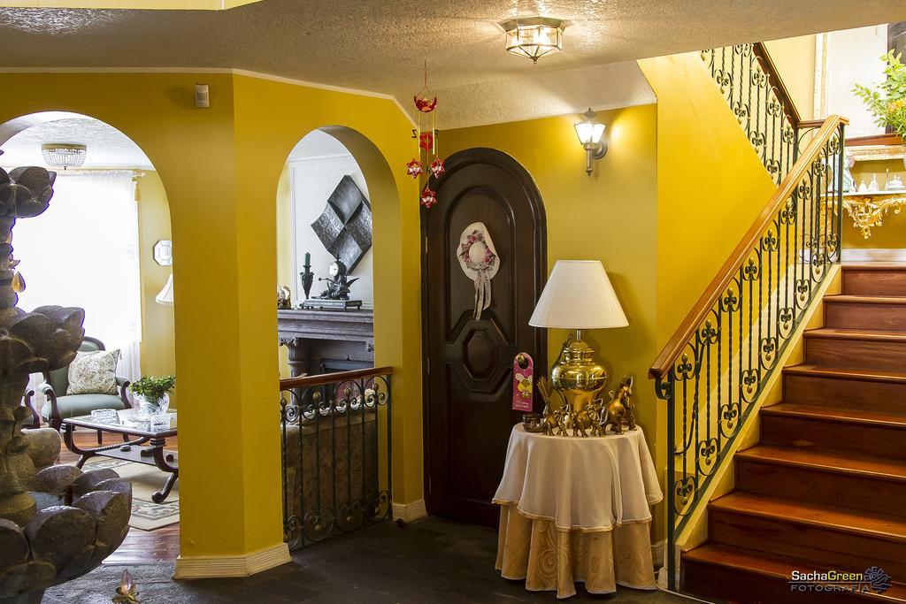Hostal Saint Mary'S Tababela Exterior foto